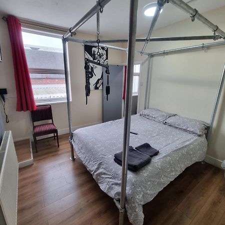 Xtasia Adult Hotel - Adults Only West Bromwich Esterno foto