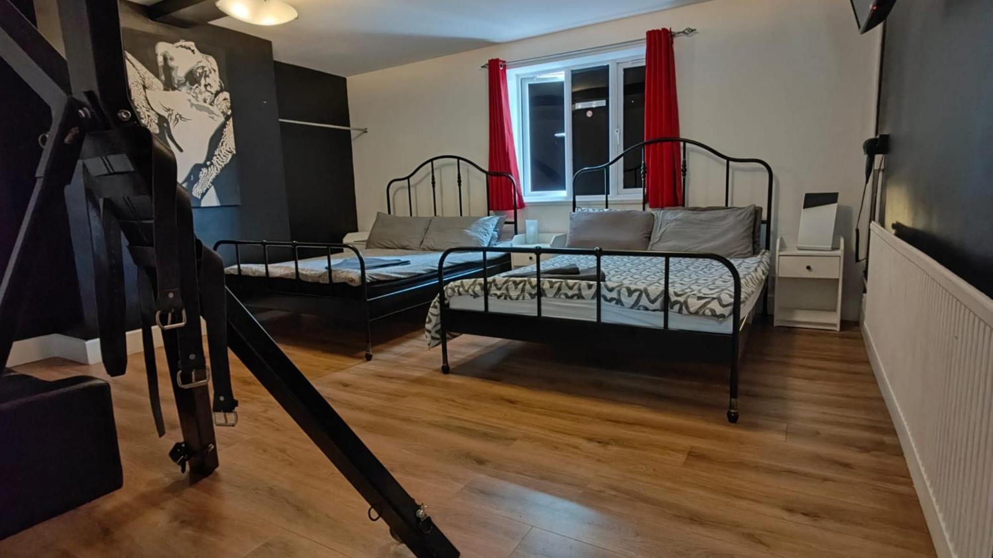 Xtasia Adult Hotel - Adults Only West Bromwich Esterno foto